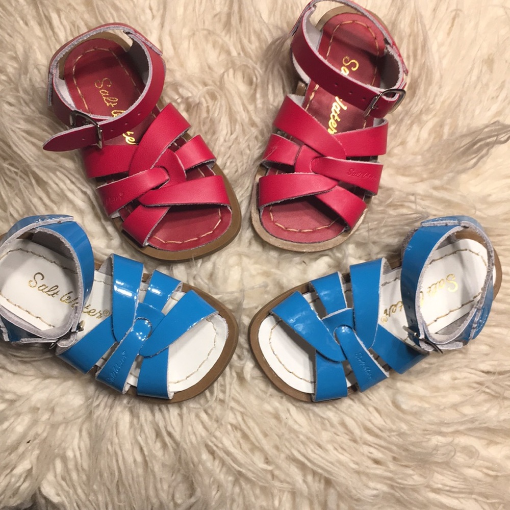 Salt water sandals : NEW! Red and Blue